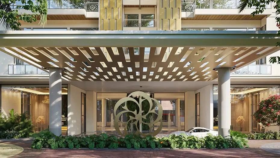 Grand Porch